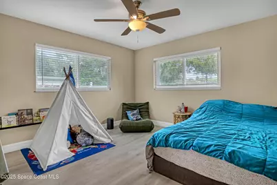 2307 Country Club Road, Melbourne, FL 32901 - Photo 48