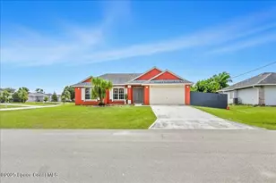 302 Arapahoe Ln NE, Palm Bay, FL 32907 - Photo 34