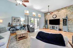 2735 S Courtenay Pkwy, Merritt Island, FL 32952 - Photo 38