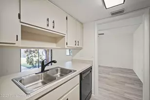 139 San Paulo Cir, West Melbourne, FL 32904 - Photo 18