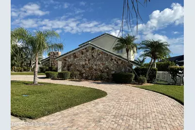 215 Andros Avenue, Cocoa Beach, FL 32931 - Photo 4