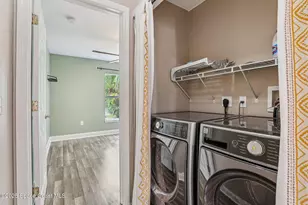 2011 Brookshire Cir, Melbourne, FL 32904 - Photo 16