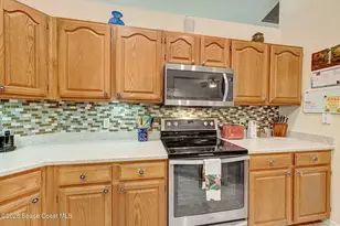 560 Spring Lake Dr, Melbourne, FL 32940 - Photo 18