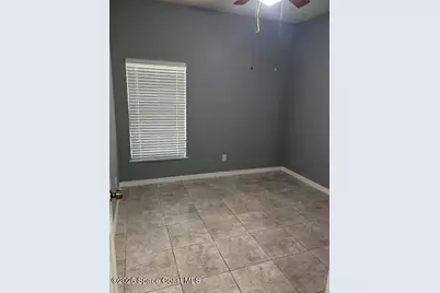 219 26th Avenue SW, Vero Beach, FL 32962 - Photo 4