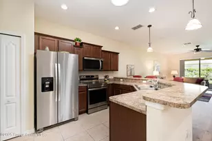 3710 Funston Cir, Melbourne, FL 32940 - Photo 10