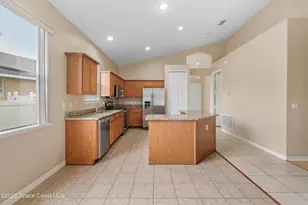 14330 Fieldstone Lake Way E, Orlando, FL 32824 - Photo 14