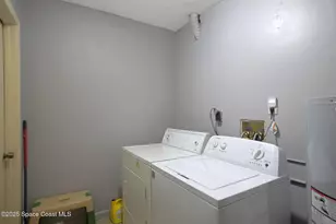 111 Delvalle St, Melbourne Beach, FL 32951 - Photo 18