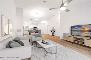 1286 Valencia St SE, Palm Bay, FL 32909 - Photo 4