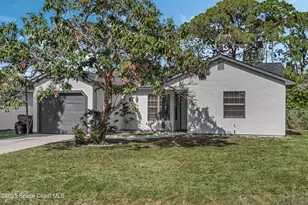 2861 Detached Cir SE, Palm Bay, FL 32909 - Photo 2