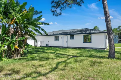 322 Ixora Avenue NW, Palm Bay, FL 32907 - Photo 26