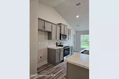 789 San Filippo Drive SE, Palm Bay, FL 32909 - Photo 6