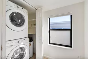 142 Palmetto Ave, Indialantic, FL 32903 - Photo 2