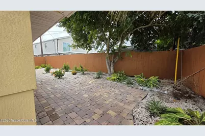 6411 Ridgewood Avenue, Cocoa Beach, FL 32931 - Photo 12