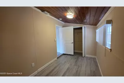 6411 Ridgewood Avenue, Cocoa Beach, FL 32931 - Photo 10