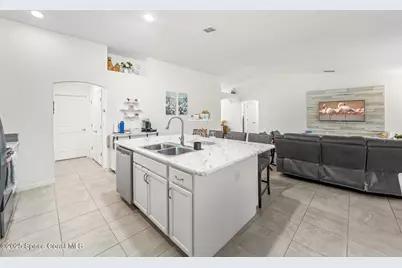 146 Aviation Avenue NE, Palm Bay, FL 32907 - Photo 14