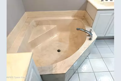 826 Middleton Drive SW, Vero Beach, FL 32962 - Photo 14