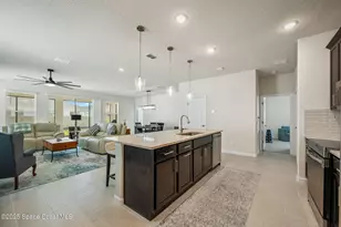 2480 Roygaris Street NW, Palm Bay, FL 32907 - Photo 10