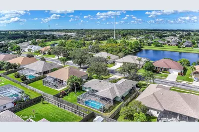 3083 Forest Creek Drive, Melbourne, FL 32901 - Photo 2