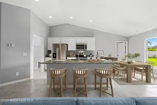 498 Garnet Street SW, Palm Bay, FL 32908 - Photo 6