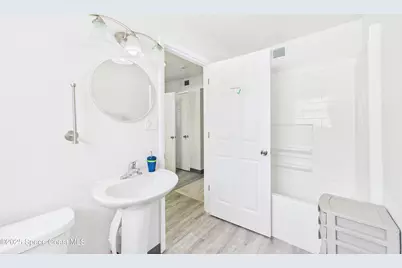 1340 S Wickham Road, Melbourne, FL 32904 - Photo 24