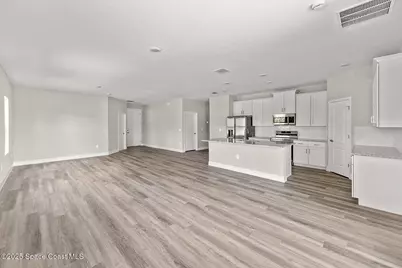 2718 Lakeland Avenue SW, Palm Bay, FL 32908 - Photo 4