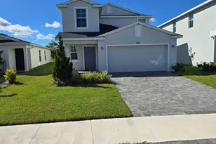 762 Papillon St SW, Palm Bay, FL 32908 - Photo 2