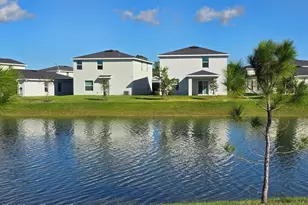 762 Papillon St SW, Palm Bay, FL 32908 - Photo 10