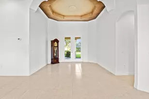 896 Yellow Wood Ct SE, Palm Bay, FL 32909 - Photo 4