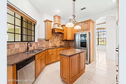 896 Yellow Wood Court SE, Palm Bay, FL 32909 - Photo 16