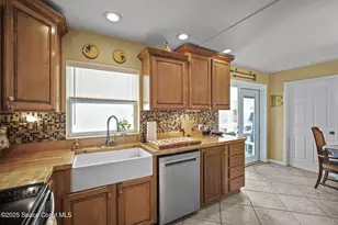 663 Bermuda Rd, Cocoa Beach, FL 32931 - Photo 8