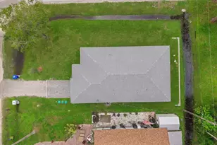 1395 17th Ct SW, Vero Beach, FL 32962 - Photo 32