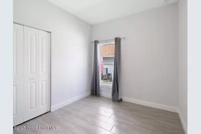 1395 17th Court SW, Vero Beach, FL 32962 - Photo 22