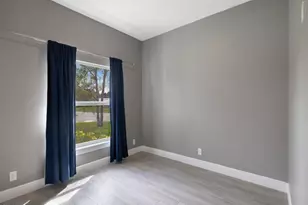 1395 17th Ct SW, Vero Beach, FL 32962 - Photo 18