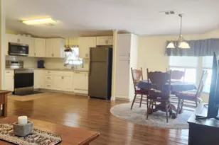 1055 Wren Cir, Barefoot Bay, FL 32976 - Photo 8