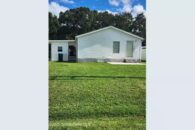 1055 Wren Circle, Barefoot Bay, FL 32976 - Photo 4