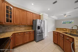 2345 Marsh Harbor Ave, Merritt Island, FL 32952 - Photo 14