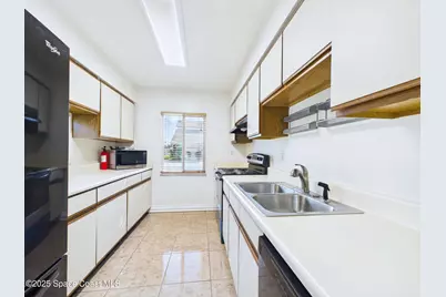 301 Sherwood Place, Merritt Island, FL 32953 - Photo 10