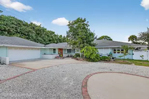 298 Coral Way W, Indialantic, FL 32903 - Photo 2