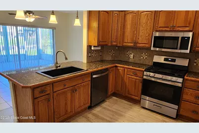 1061 Pelican Lane, Rockledge, FL 32955 - Photo 6