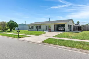 920 NE Burn Dr NE, Palm Bay, FL 32905 - Photo 2