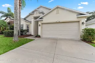 2756 Madrigal Ln, Melbourne, FL 32904 - Photo 4