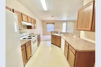 622 Marian Court, Titusville, FL 32780 - Photo 6