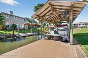 1040 Carrigan Blvd, Merritt Island, FL 32952 - Photo 4