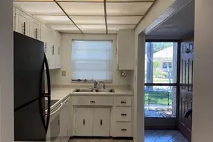 2511 Country Club Dr, Titusville, FL 32780 - Photo 4