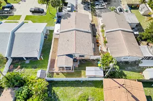 208 Cleveland Ave, Cocoa Beach, FL 32931 - Photo 20