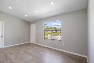 274 Trilby Rd SW, Palm Bay, FL 32908 - Photo 4