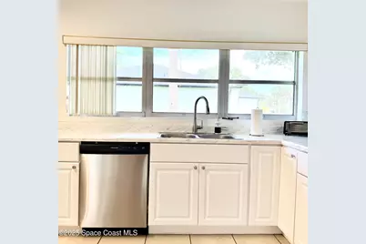 400 Espanola Way, Melbourne, FL 32901 - Photo 4