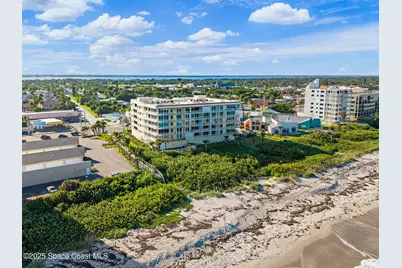 925 N Highway A1A #306, Indialantic, FL 32903 - Photo 32