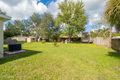 467 Americana Boulevard NW, Palm Bay, FL 32907 - Photo 30