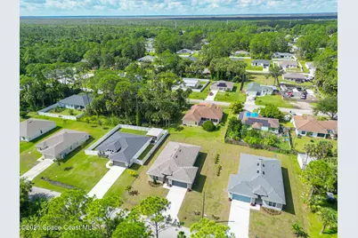 834 Hartsdale Avenue SW, Palm Bay, FL 32908 - Photo 32